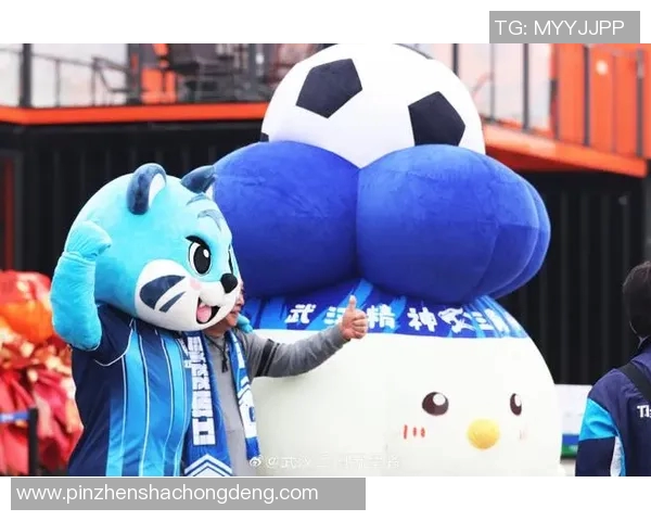 足球装备店全新开业球迷必备装备一站购齐让你尽享足球激情